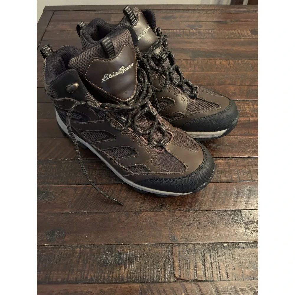 Eddie Bauer eddie bauer